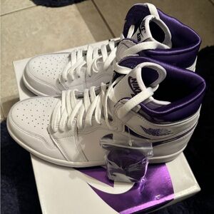 Air Jordan 1 High OG 'Court Purple'